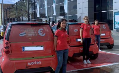 azafatas promotoras vehículos